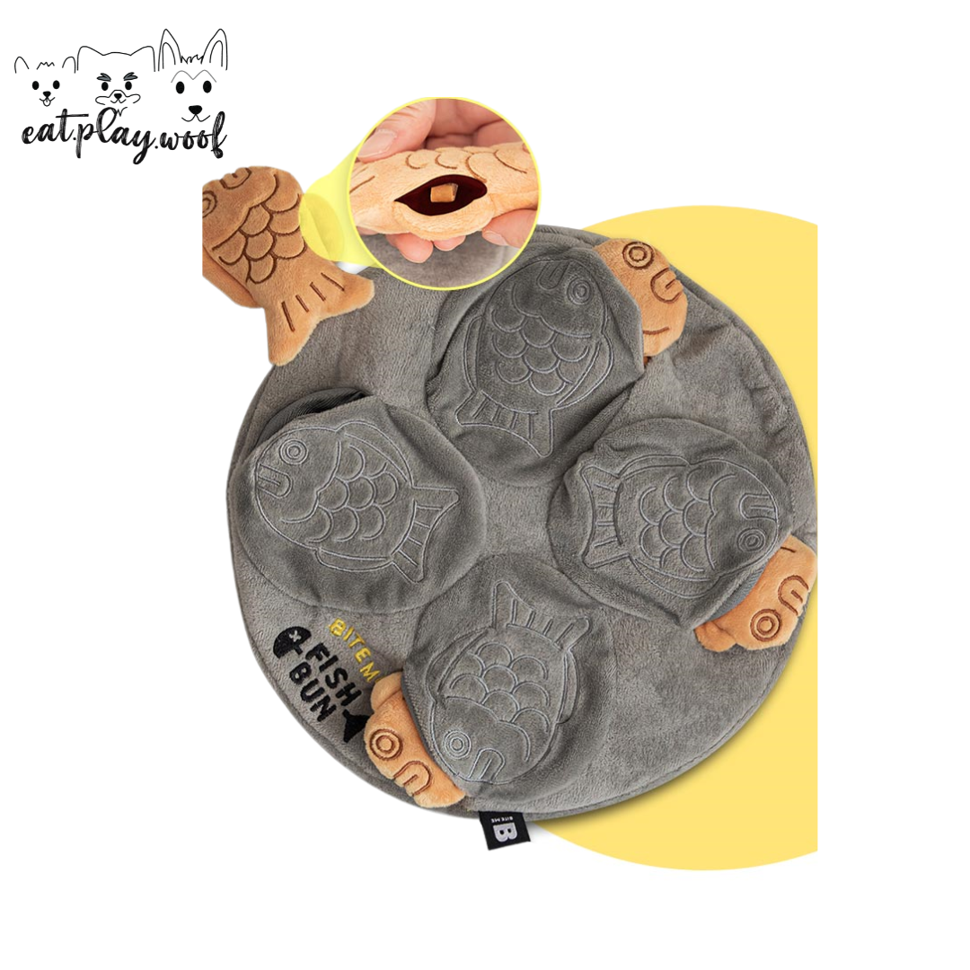 Fish Bun Maker Nosework Toy