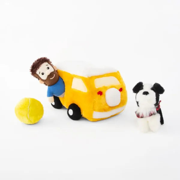 Zippy Burrow™ - Momo & Andrew in the Yellow Van